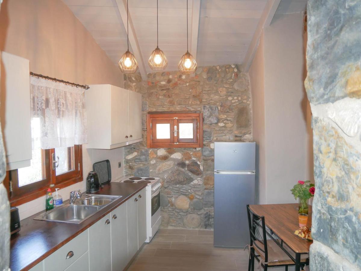 Velanos Tatil Evi *