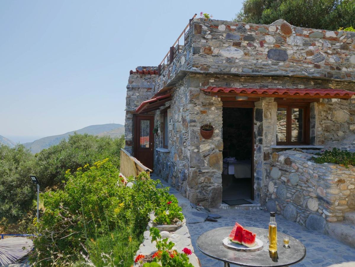 Tatil Evi Velanos
